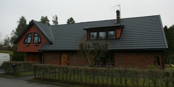 Takläggning Gulmåravägen