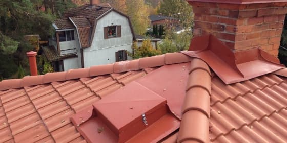 Takläggning Idrottsvägen