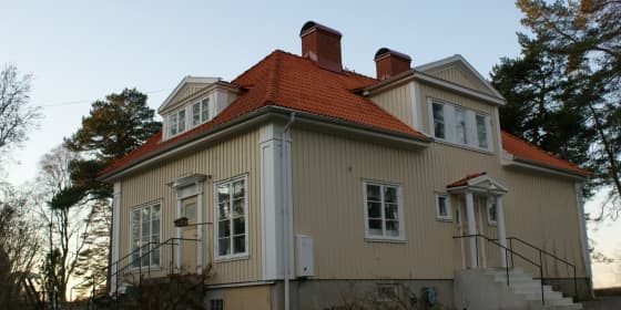 Takläggning Skogstorpsvägen