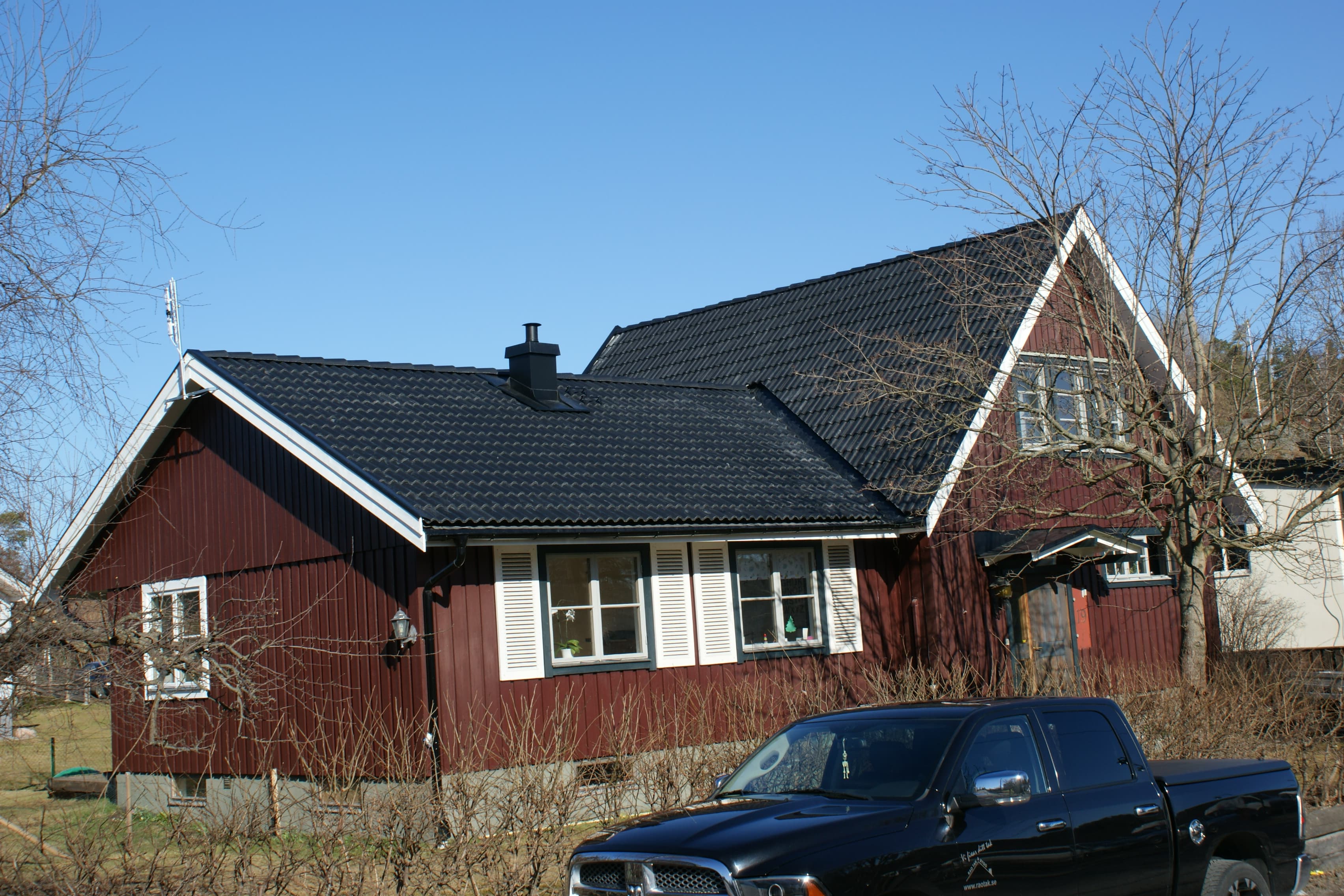 Takläggning Skurusundsvägen