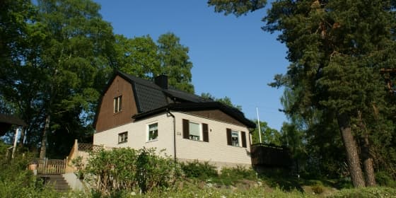 Takläggning Spångavägen