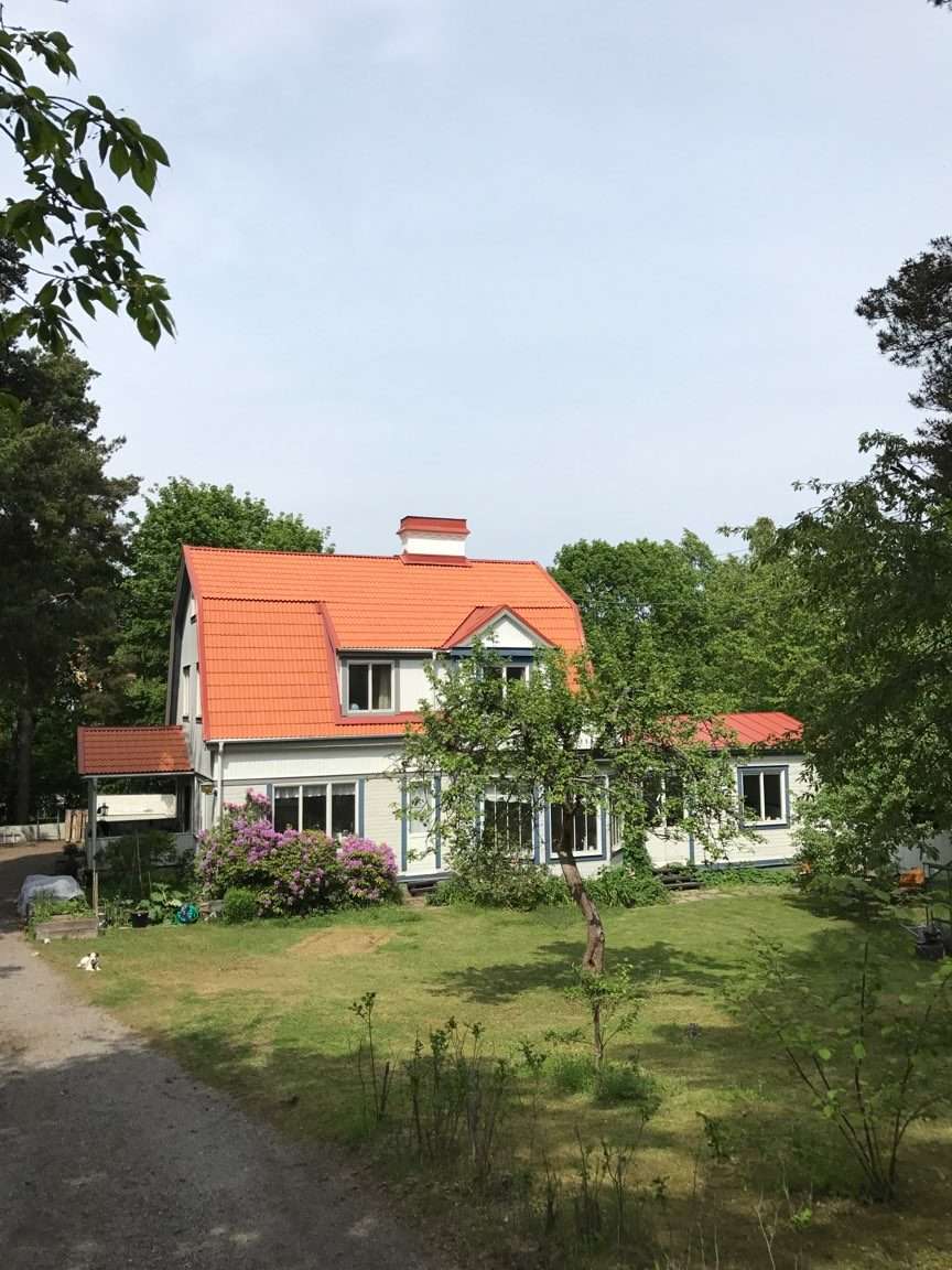 Takläggning Bergsvägen