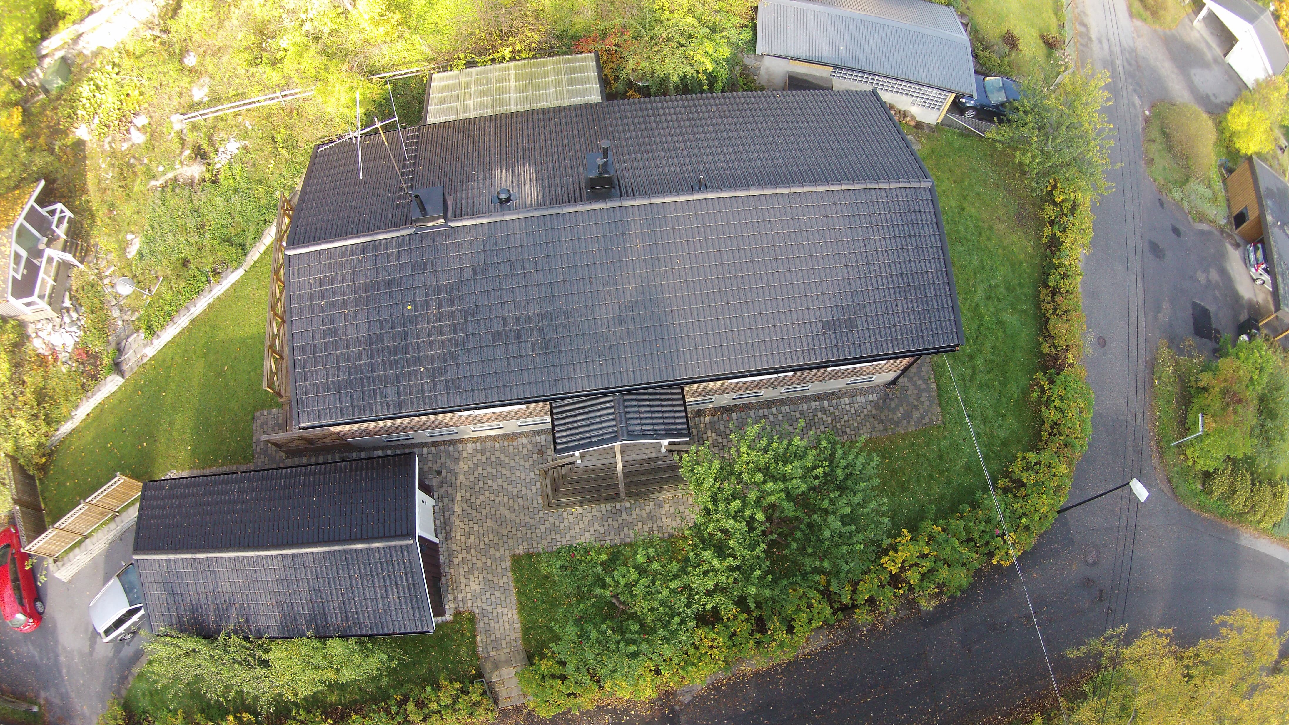 Takläggning Drottninghamnsvägen