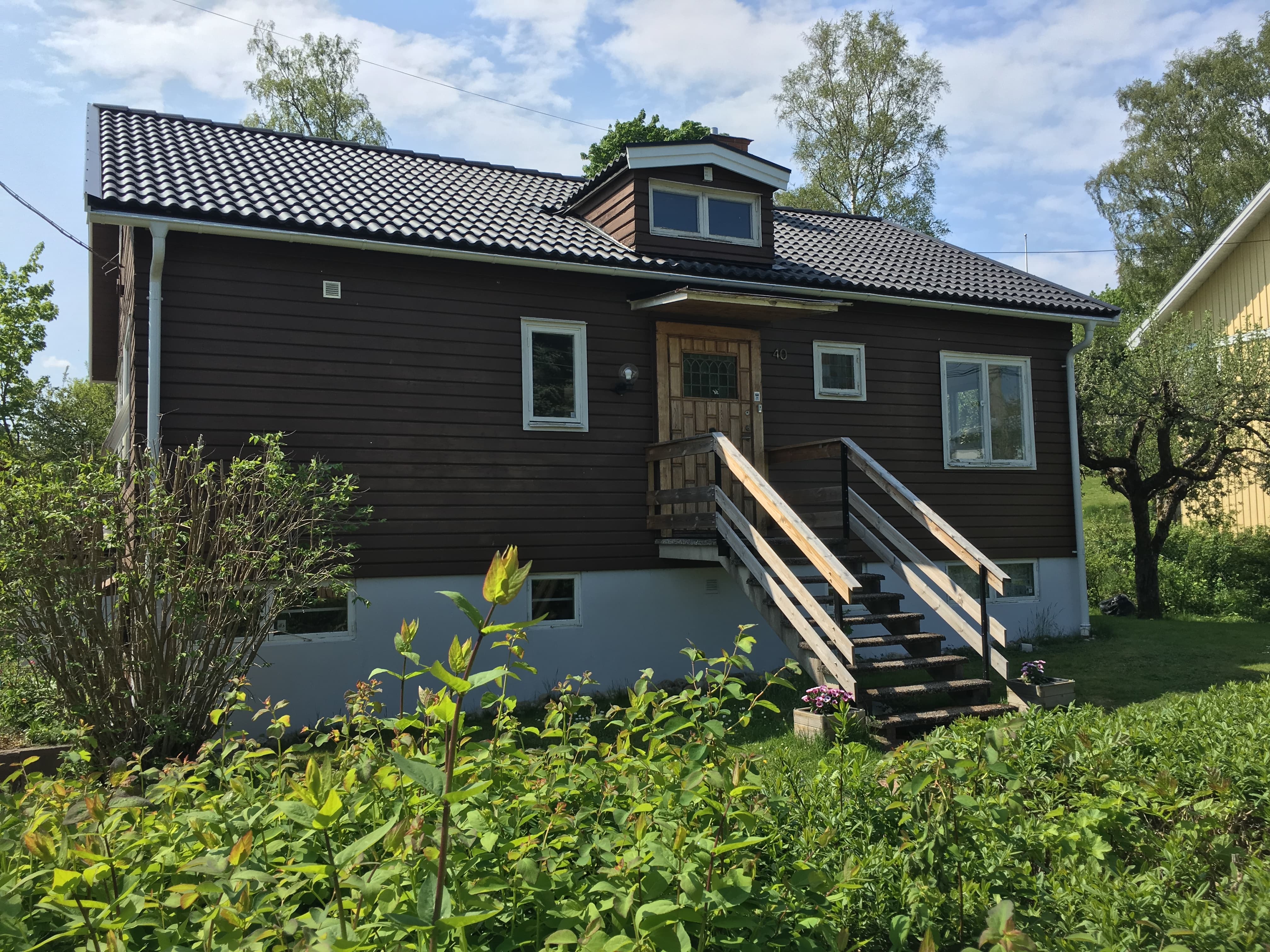 Takläggning Flystaslingan Spånga