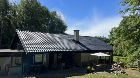 Takläggning Fotbollsvägen