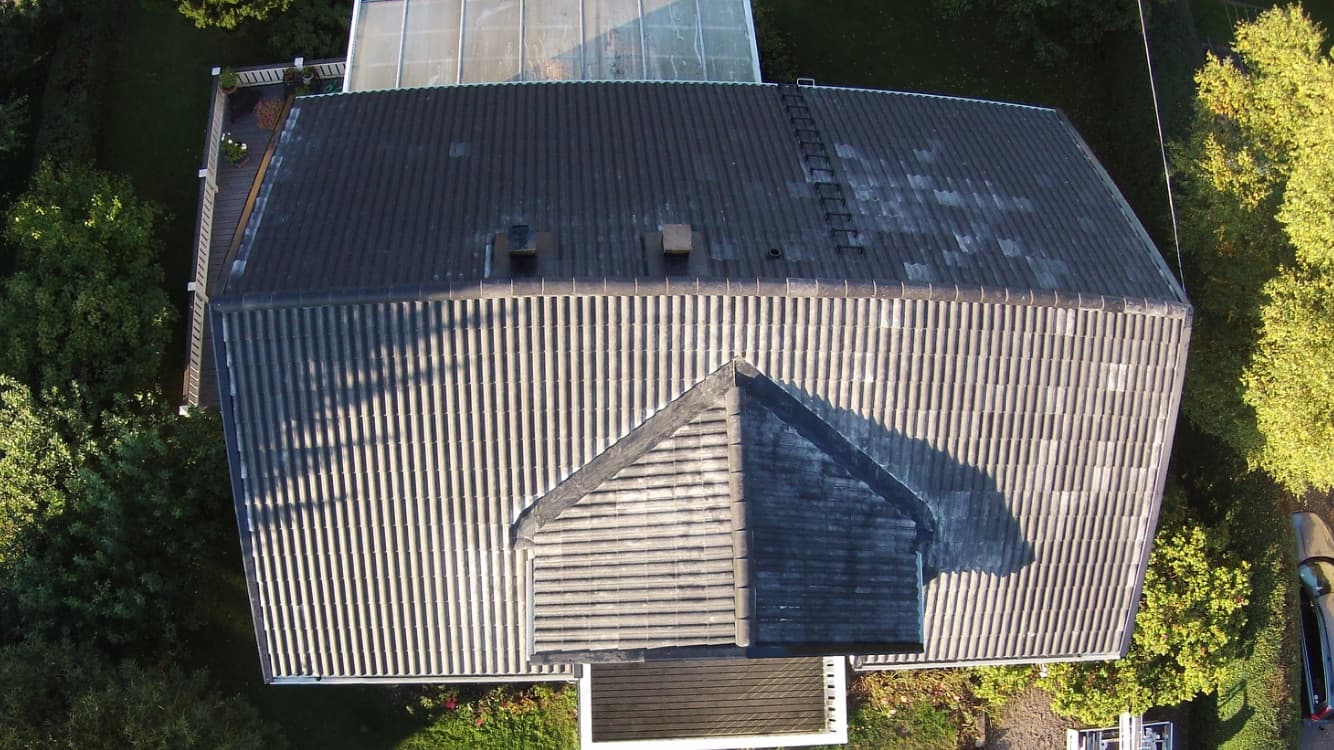 Takläggning Fredensvägen