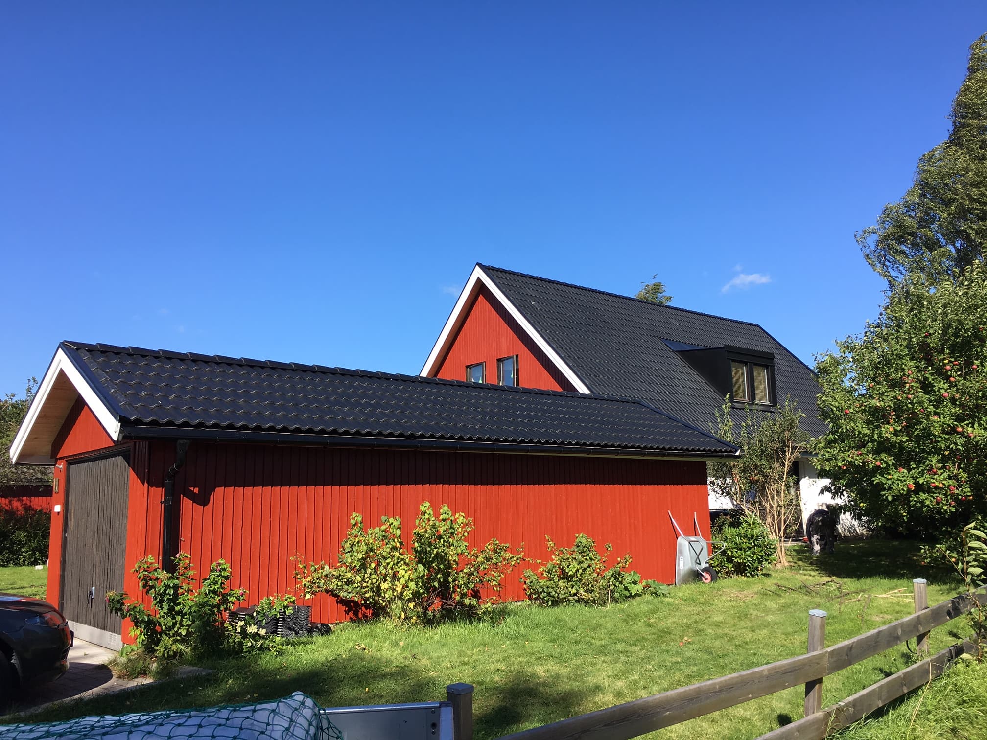 Takläggning Kalkonvägen Täby