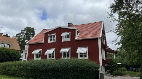 Takläggning Nyängsvägen