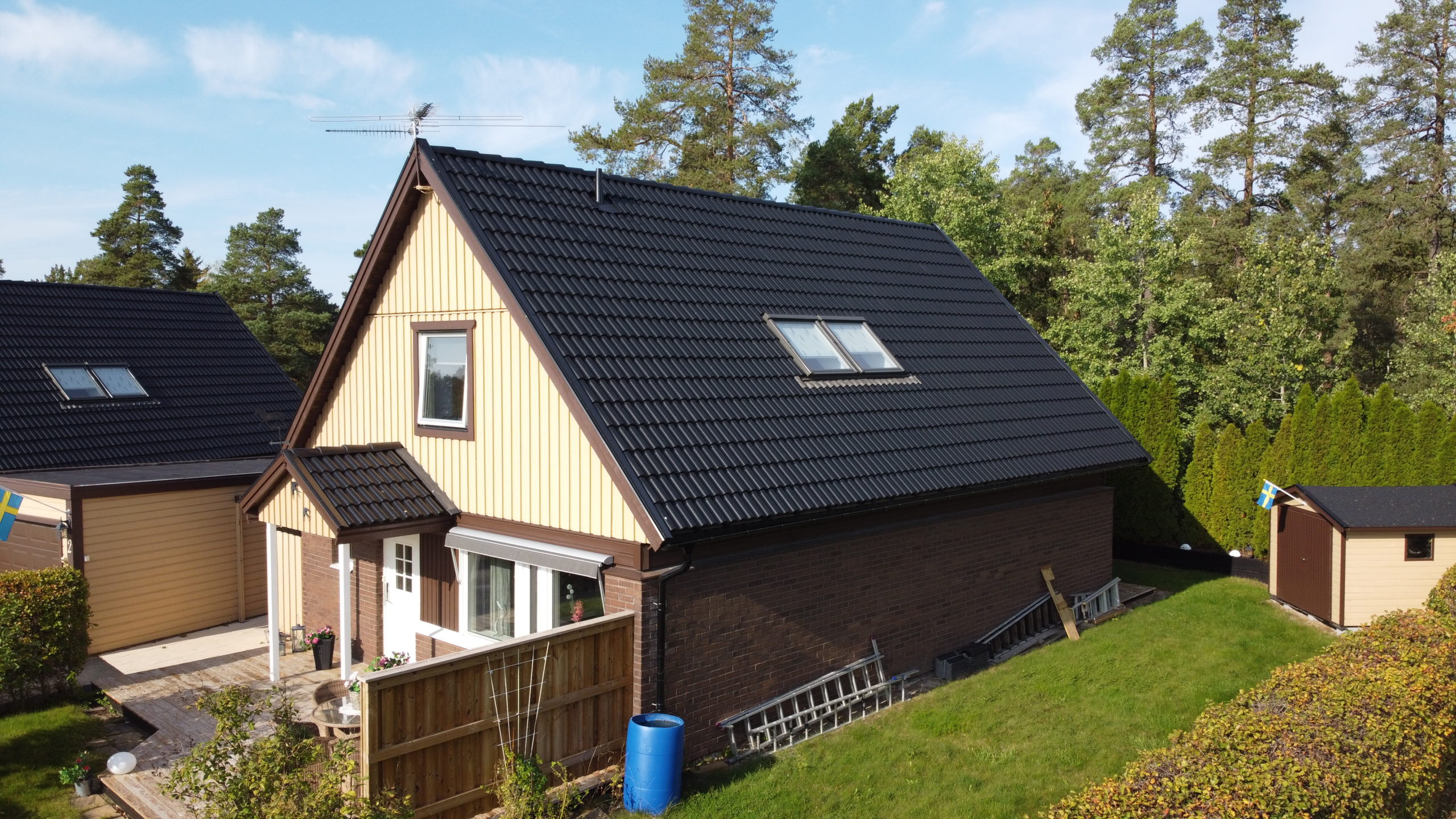 Takläggning Persikovägen