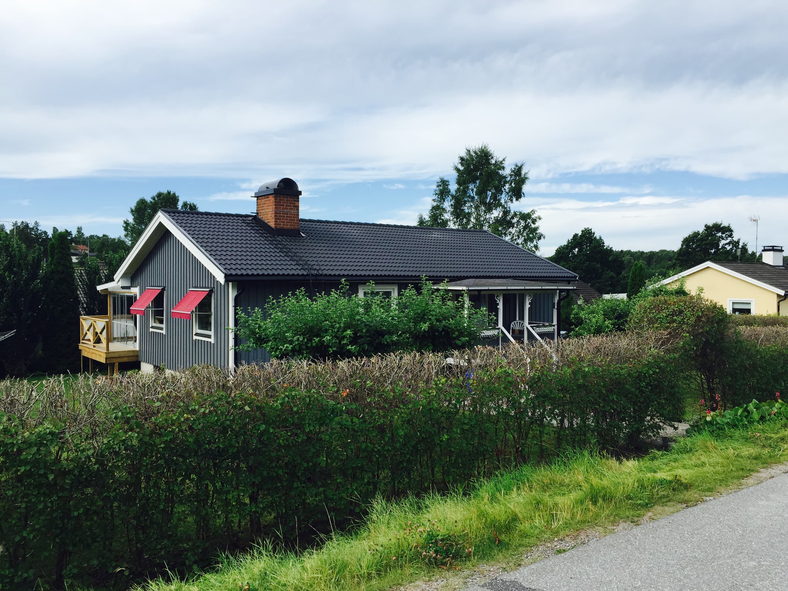 Takläggning Skälby Gårds väg