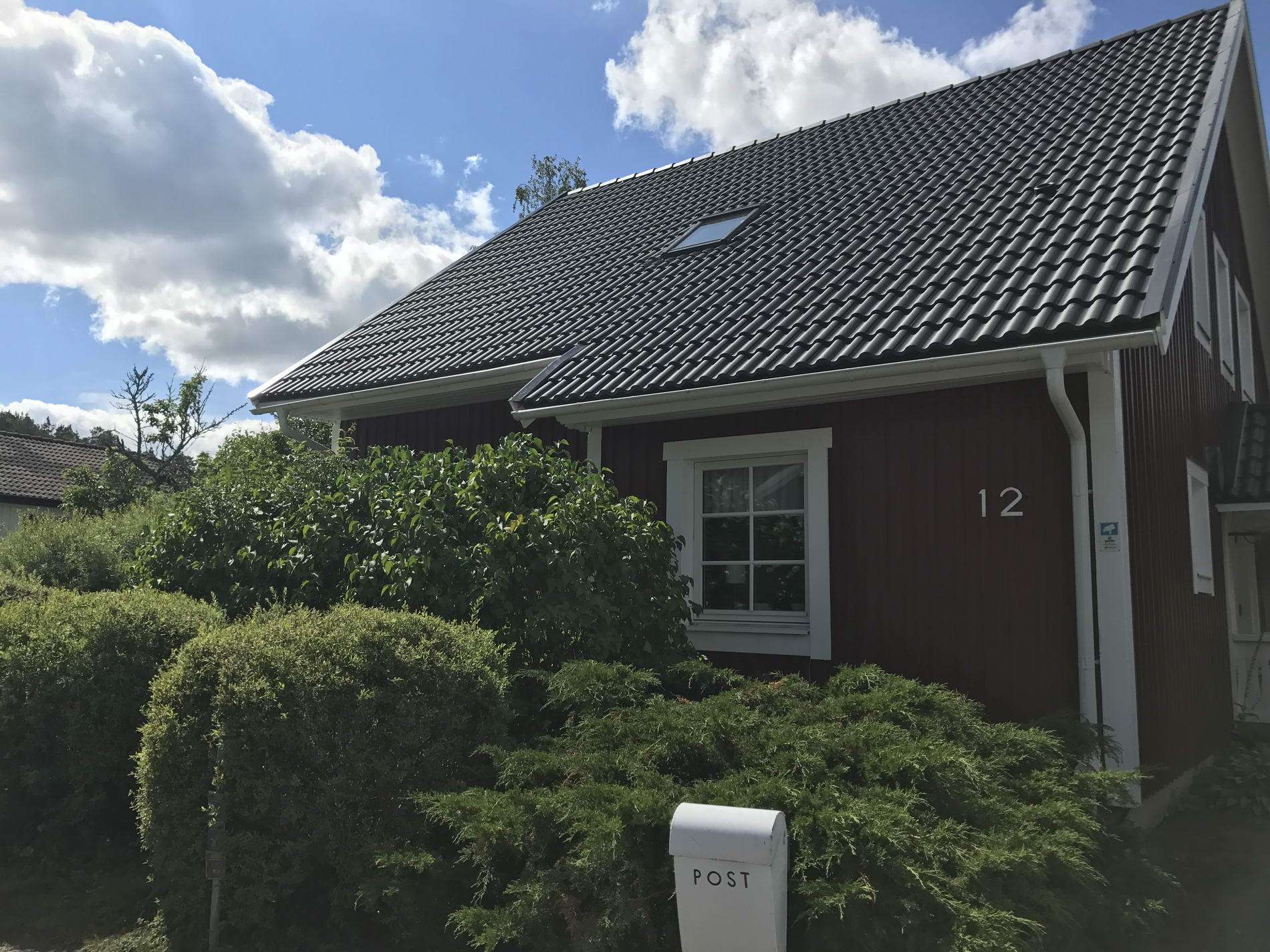 Takläggning Vesslevägen