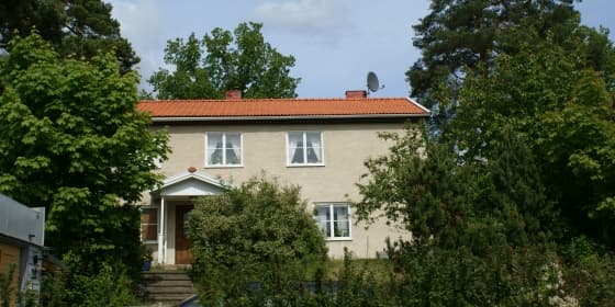 Takläggning Travarvägen